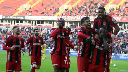 Gaziantep FK 3-1 Eyüpspor maç özeti (Süper Lig)