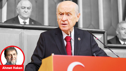 Devlet Bahçeli telefon ettikçe