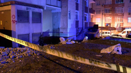 Son dakika | Güngören’de korkunç olay Saklambaç oynayan çocuklar, taşların arasına buldu