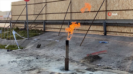 Yer altından çıkan gaz 3 gündür yanıyor