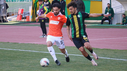 Adanaspor, Şanlıurfada 2 golle kazandı