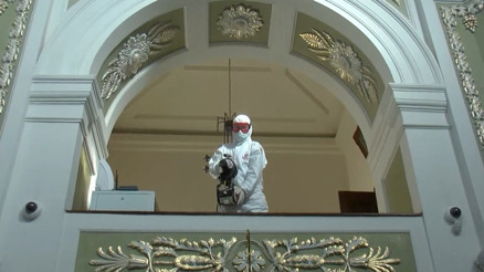 Hırka-i Şerif Camii gül suyuyla temizlendi; yarın ziyarete açılıyor