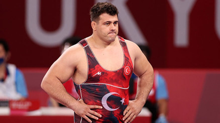 Milli güreşçi Rıza Kayaalp 4 yıl men cezası aldı