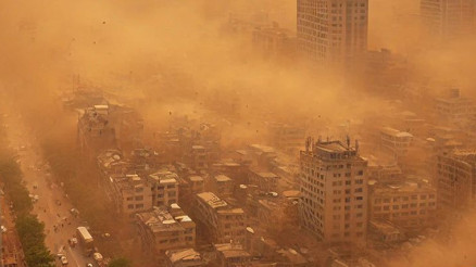 3 gün boyunca etkili olacak Prof. Dr. Tevfik Özlüden çöl tozu uyarısı: Maske takın, kapı ve pencereleri açmayın