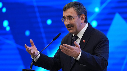 Cumhurbaşkanı Yardımcı Cevdet Yılmaz: Yeni sivil anayasa milli bir ödev