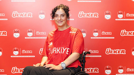 Paralimpik okçu Nil Mısır: Hayatıma dokunan herkese çok minnet duyuyorum