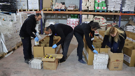 Avrupalı Türkler ramazanda depremzedeleri unutmadı