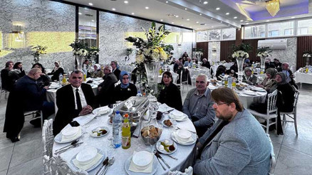 ASİDER iftarında milletvekillerine soru yağmuru