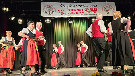 Nürnberg’de hem folklor hem dostluk rüzgârı esti