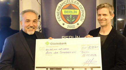 Berlinli Fenerbahçeliler’den bağış