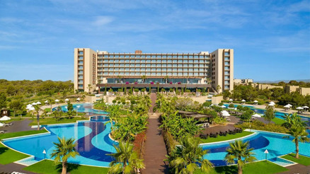 Masmavi kıyılar, eşsiz lezzetler: Bayramda Kıbrıs’ın tadını Pazarama Tatil aracılığıyla çıkarın