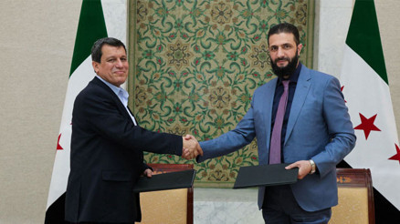 Son dakika... Suriye: SDG Suriye Ordusuna katıldı Son dakika... Suriye: SDG Suriye Ordusuna katıldı