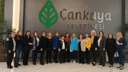 Kadın muhtarlar başkentte buluştu