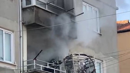 Evde çıkan yangın can aldı: Futbol antrenörü öldü