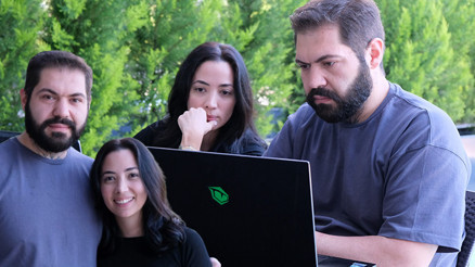 Atatürk görseli vesilesiyle tanışıp evlendiler... Hazırladıkları video 9.5 milyon izlendi