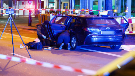 Düsseldorf’da korkunç cinayet