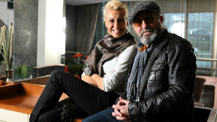 %100&MORE İlham Veren Sohbetler Erkan Can: Bizi çalışmak kurtarır Vanya Dayı -Çehov-