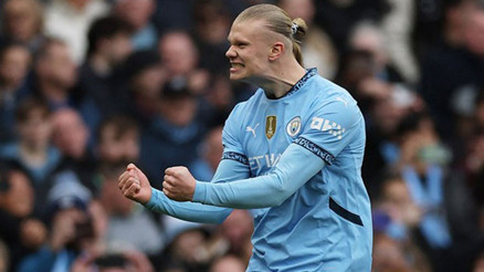 Erling Haaland, Premier Ligde bir kez daha tarihe geçti