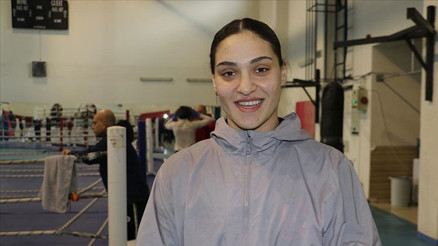 Büşra Işıldar-Saltanat Medenova Dünya Boks Şampiyonası final maçı ne zaman, saat kaçta, hangi kanalda