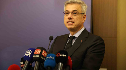 Bakan Memişoğlu açıkladı: Kuzey Makedonyadaki yangınlarda yaralanan 3 kişi Türkiyeye getirildi