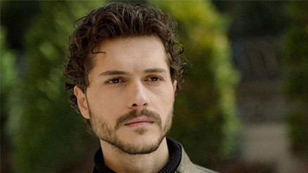 Ünlü oyuncu suç duyurusunda bulundu Adresine 14 kez yemek siparişi vermiş...