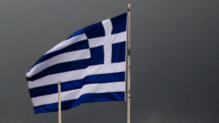 Yunanistan hükümetinde istifa depremi