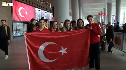 Busenaz Sürmeneli: Kolbastıyı Los Angeles’ta da oynayacağız Busenaz Sürmeneli: Kolbastıyı Los Angeles’ta da oynayacağız