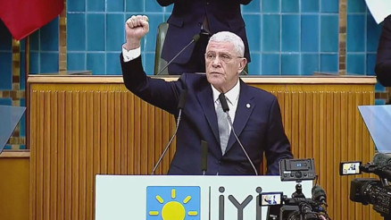 İYİ Parti Genel Başkanı Dervişoğlu: Türkiye muz cumhuriyeti değildir