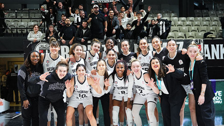 Beşiktaş derbiyi kazanarak Dörtlü Final’e yükseldi