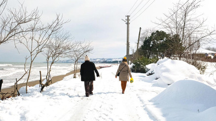 Mart kazma kürek yaktırdı
