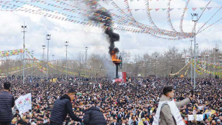 Yurtta Nevruz coşkusu... 3 ton odun yakıldı
