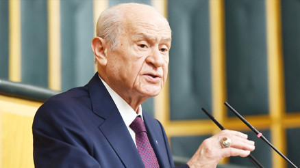 Bahçeli’den Özel’e: Yargıya saygı duy partinde otur