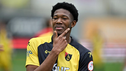 Üniversite eğitimi için geldiği İstanbulda golcü futbolcu oldu