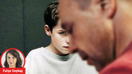 Bu bir dizi incelemesidir: ‘Adolescence’ ergenlik… İncel kültürü ve erkek öfkesi ile sert bir yüzleşme