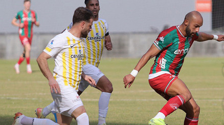 Karşıyakaya altın puan