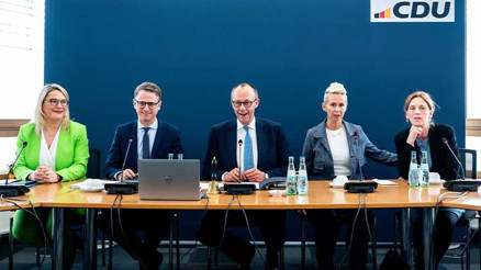 Almanyada koalisyon görüşmeleri çıkmazda