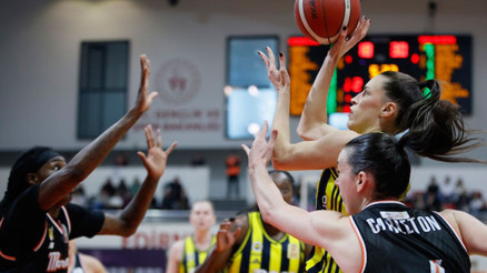 Kadınlar Basketbol Süper Ligi’nde çeyrek final heyecanı