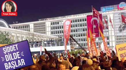 Cinsiyetçi küfürler kadınların sabrını taşırdı Cinsiyetçi küfürler kadınların sabrını taşırdı