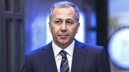 Bakan Yerlikaya: Sokak siyaseti meşrulaştırılmak istendi Bakan Yerlikaya: Sokak siyaseti meşrulaştırılmak istendi