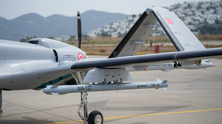 Bayraktar TB3 SİHA’dan süpersonik füzeyle yine tam isabet