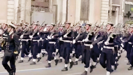 Küstah slogana Atina sessiz kaldı