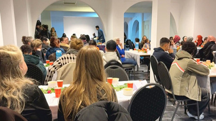 Amsterdam Fatih Camii, Hollandalı komşularını ağırladı