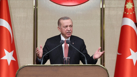 Cumhurbaşkanı Erdoğan: CHP Genel Başkanı siyasi mandacılık talep ediyor, Batıya yalvarıyor