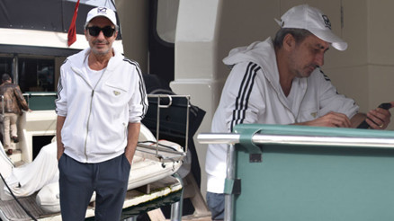 Erkan Petekkaya teknesini Arnavutköye demirledi