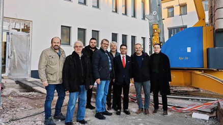 Münih Başkonsolosu Süalp Erdoğan, Landshut Merkez Camii inşaatını ziyaret etti