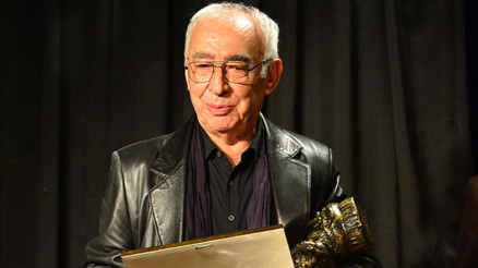 ‘İsmail Dümbüllü Ödülü’nün sahibi Şener Şen oldu