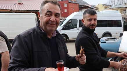 Peynir-zeytin onlar için çok sıradan... Bayram sabahlarında bu yemekle kahvaltı yapıyorlar