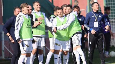 Altayda maaşlar aksıyor