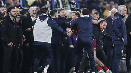 Fenerbahçe-Galatasaray derbisinin faturası ağır olabilir 4 ve üzeri maç cezası...