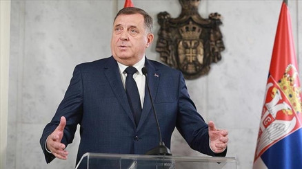 İki AB ülkesinden Sırp lider Dodike giriş yasağı